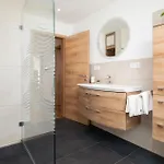 Am Moosbach Apartament *