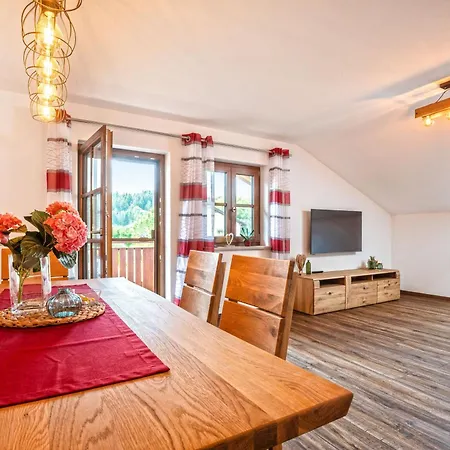 Am Moosbach Apartment *